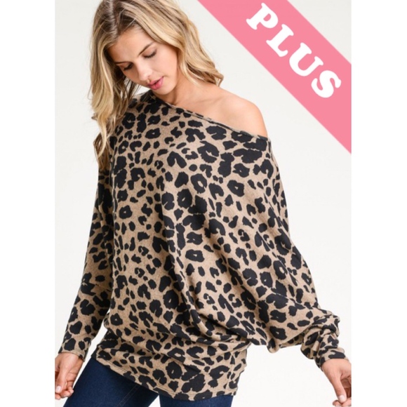 Tops - Leopard Off the Shoulder Slouchy Top